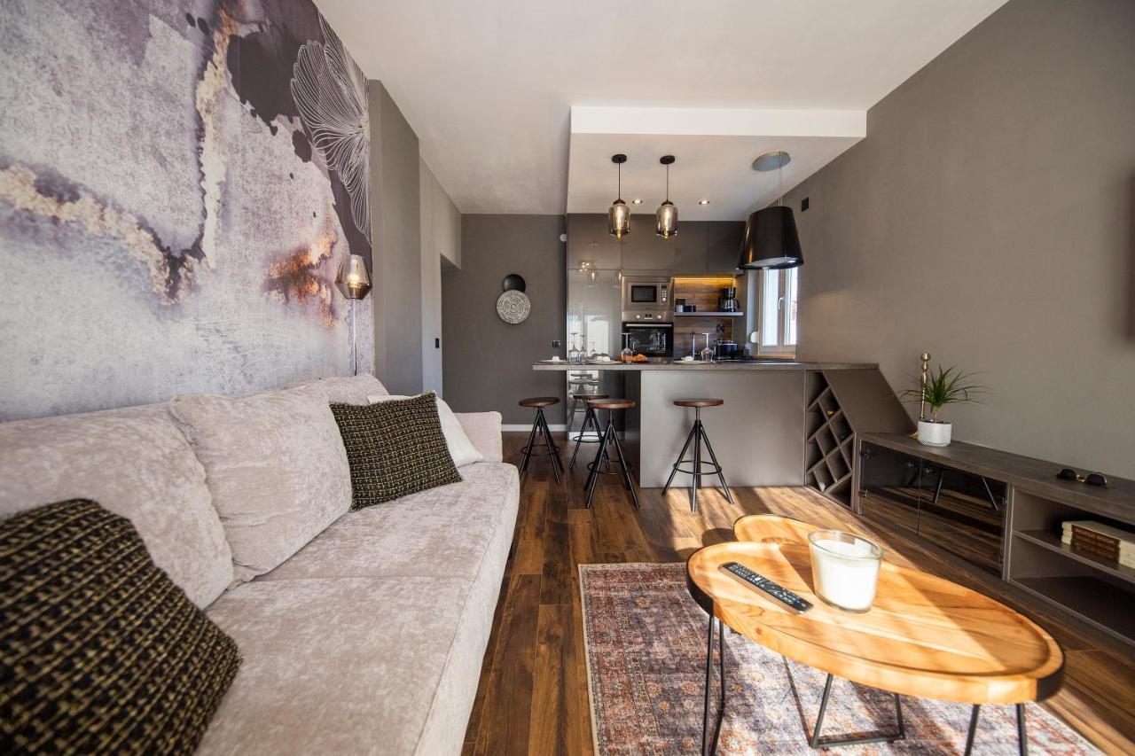 Apartment Dorotea'S Place Zadar Ngoại thất bức ảnh